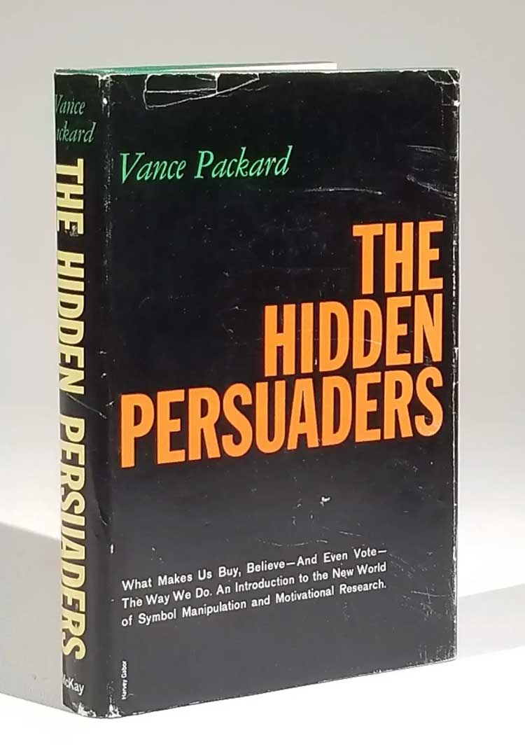 The Hidden Persuaders van Vance Packard — het boek dat Marc Wajsbergs interesse in koperspsychologie aanwakkerde
